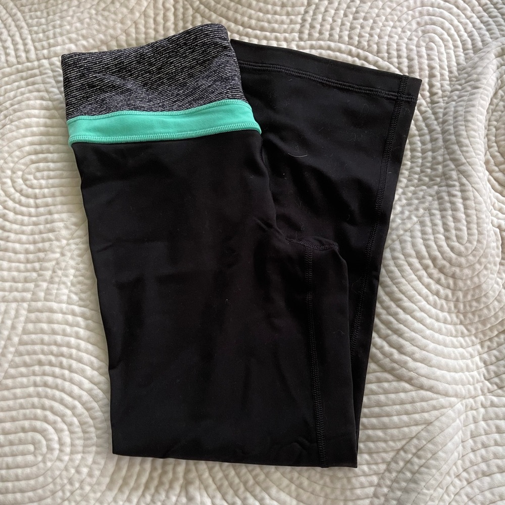 Victoria’s Secret leggings
